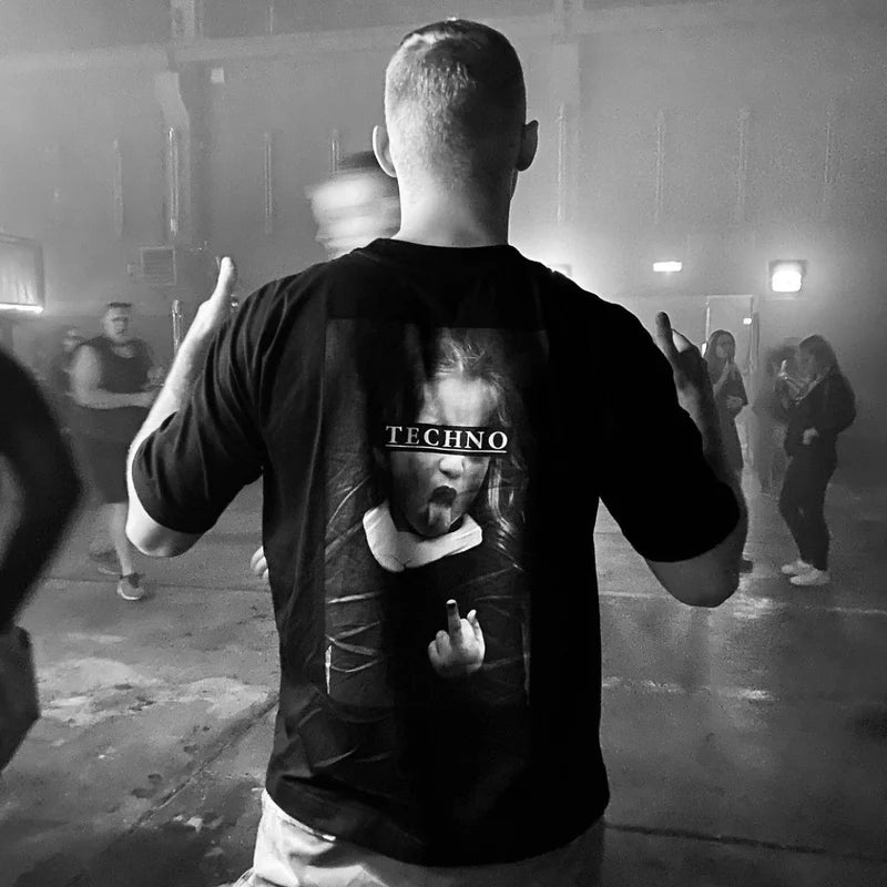 TECHNO GIRL - OVERSIZED SHIRT